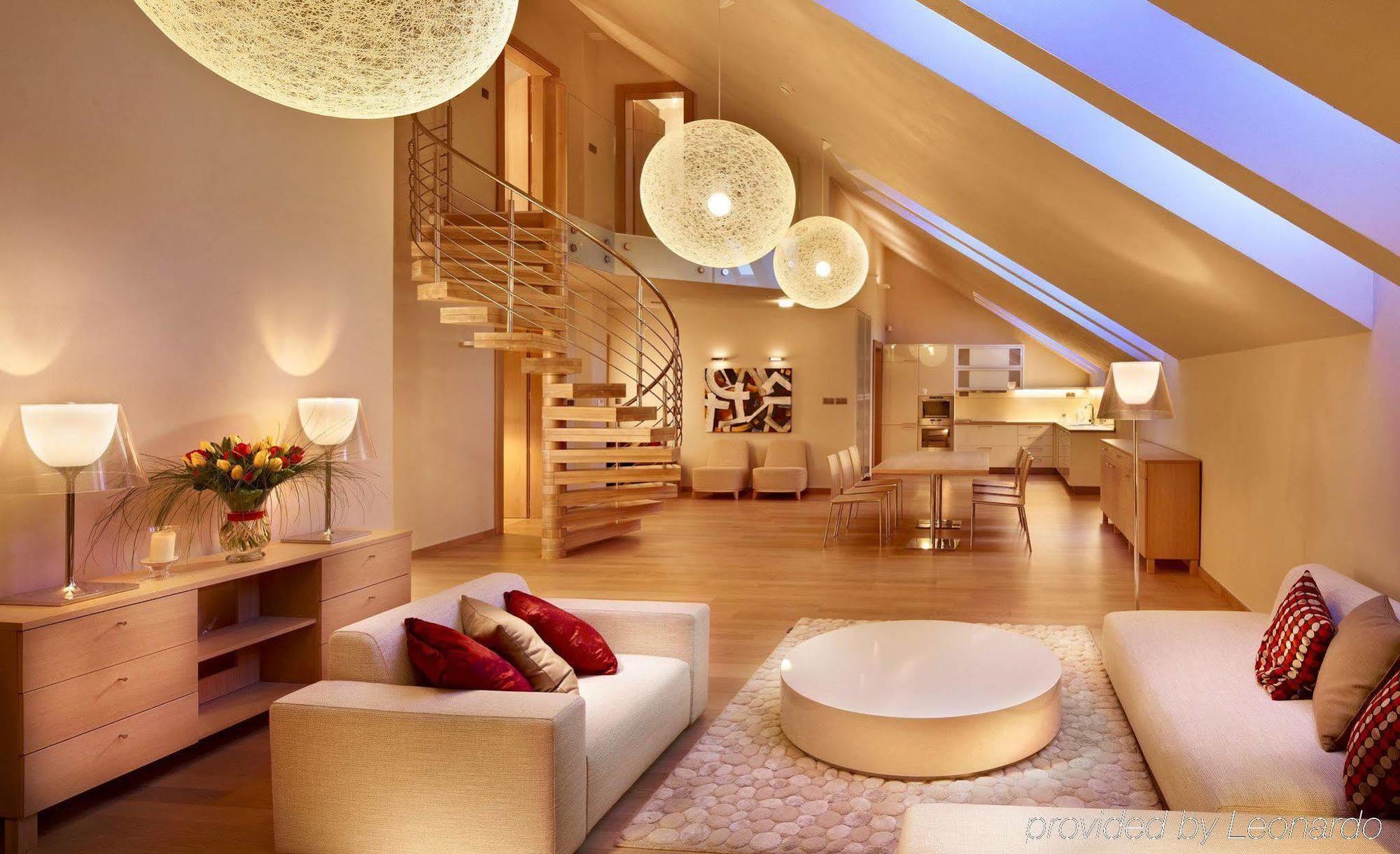 Roset Hotel & Residence 브라티슬라바 객실 사진