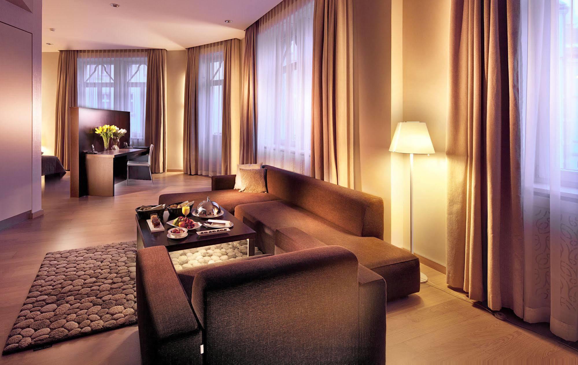 Roset Hotel & Residence 브라티슬라바 객실 사진